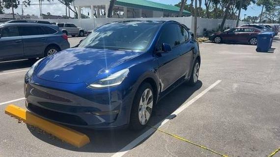 TESLA MODEL Y 2021 5YJYGDEE5MF175331 image